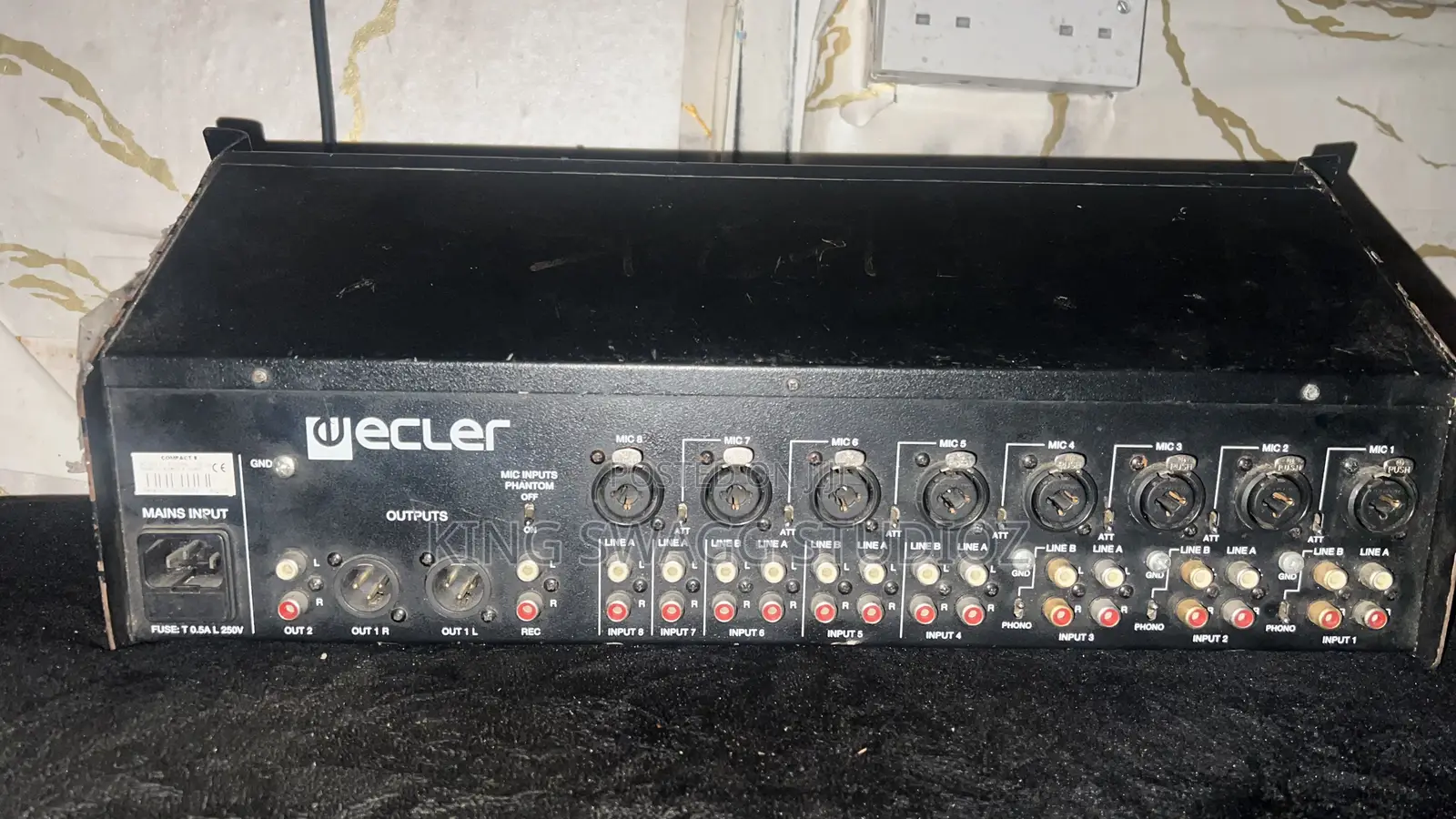 Ecler Compact8 Universal Mixer