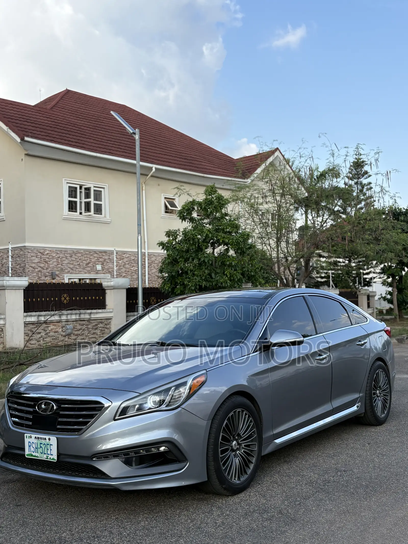 Hyundai Sonata Limited Sedan FWD (2.4L 4cyl 6A) 2016 Silver