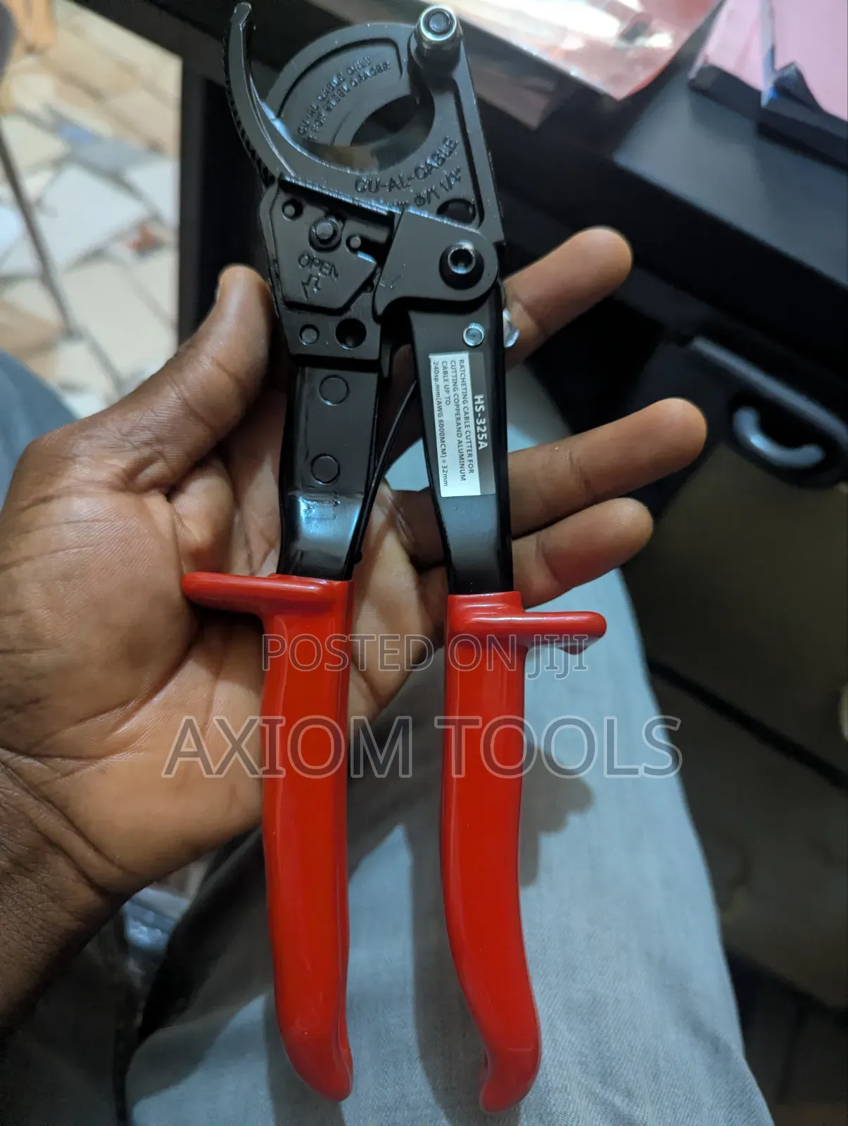 Ratchet Cable Cutter