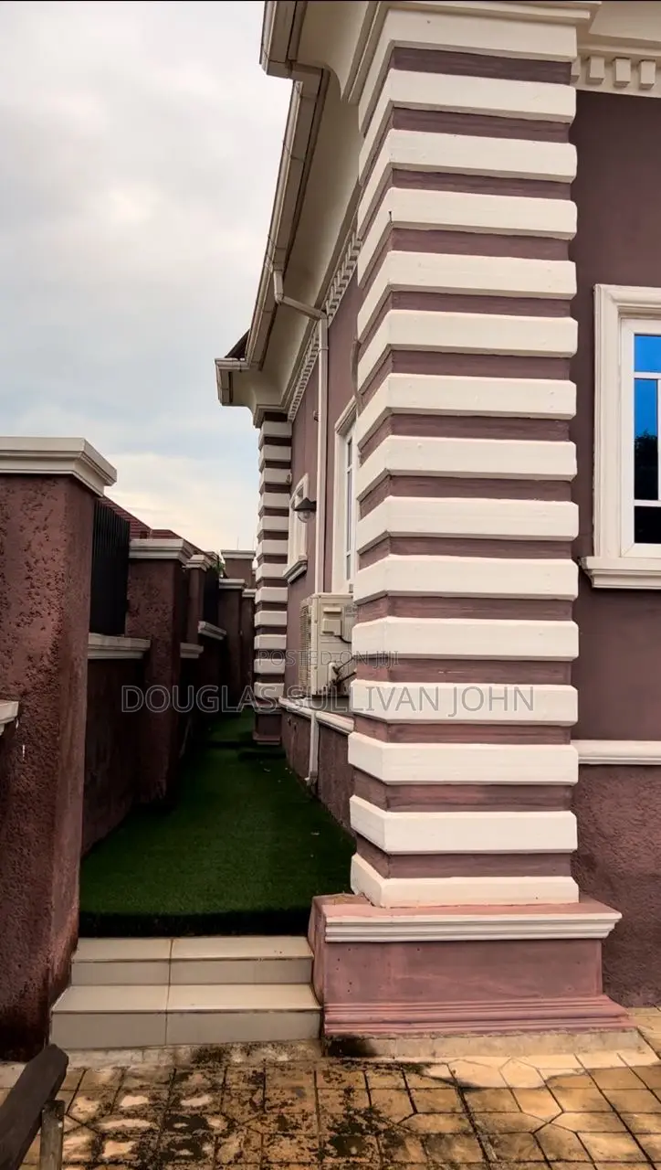 Furnished 4bdrm Bungalow in Centenary City Enugu for sale