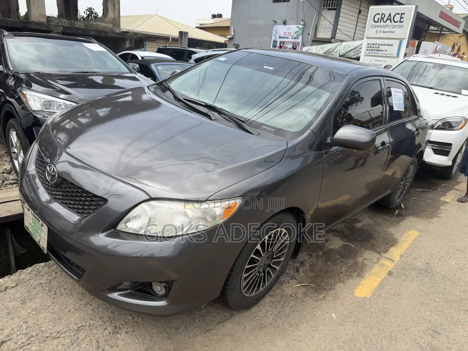 Toyota Corolla 2010 Gray