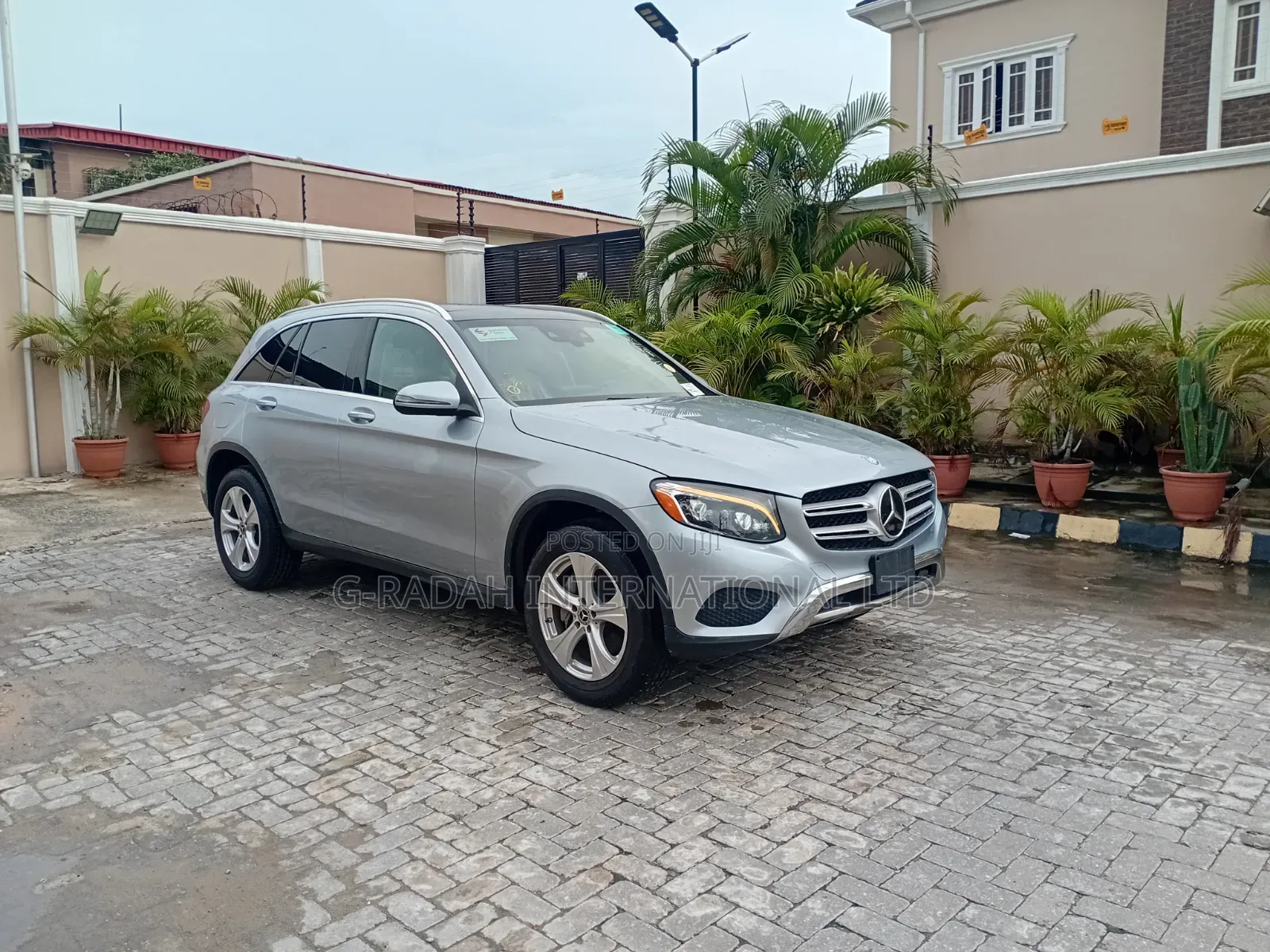 Mercedes-Benz GLC-Class 2017 Blue