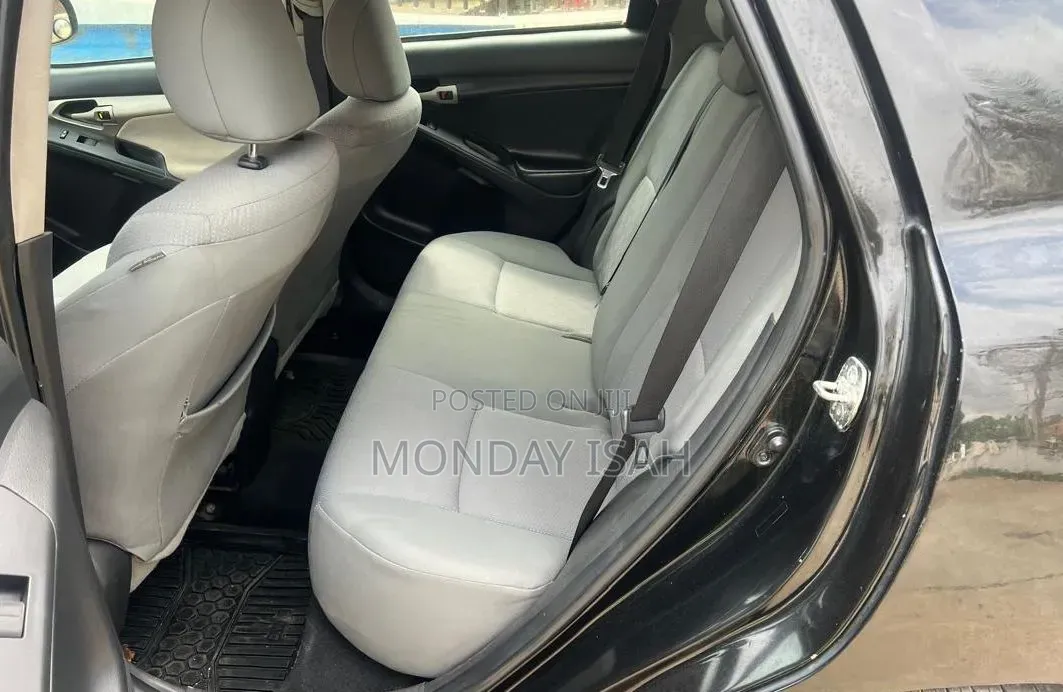 Toyota Matrix 2009 Black