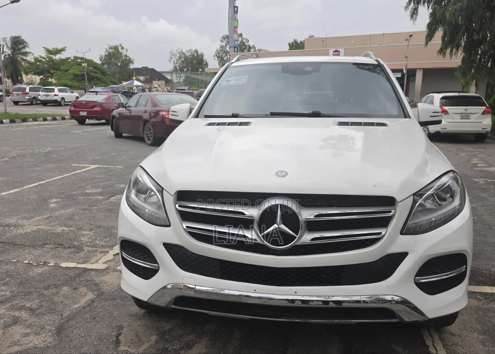 Mercedes-Benz GLE-Class 2016 White