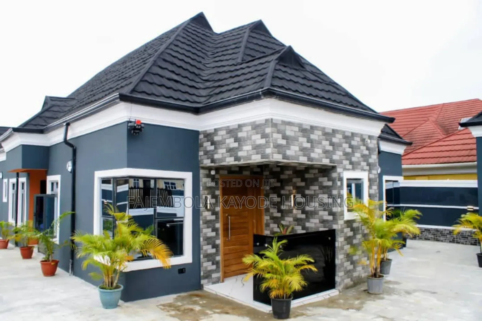 Furnished 3bdrm Bungalow in Ajila Road, Oluyole Estate for sale