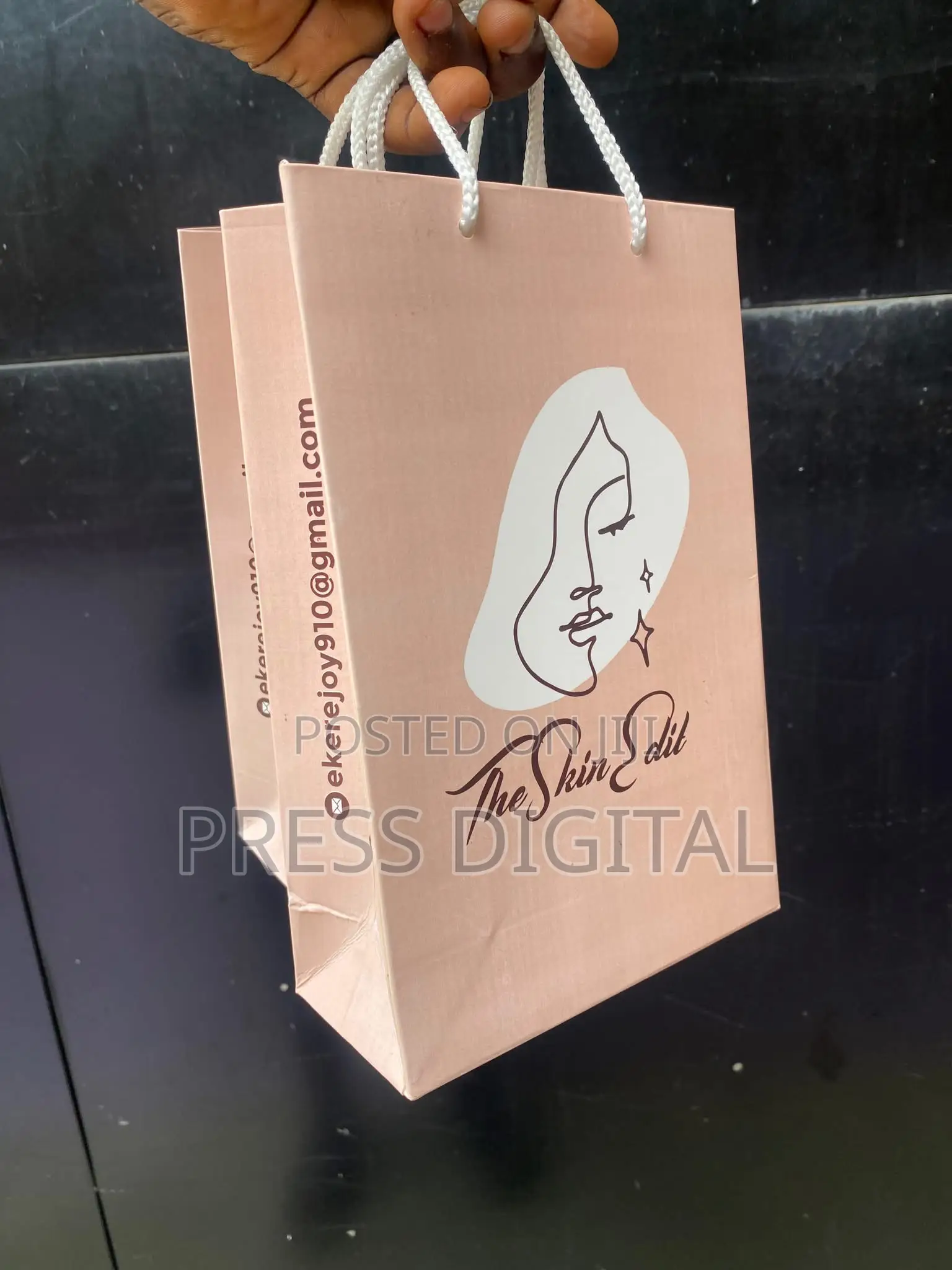 900 Grams Thickness of Laanscape Paper Bag