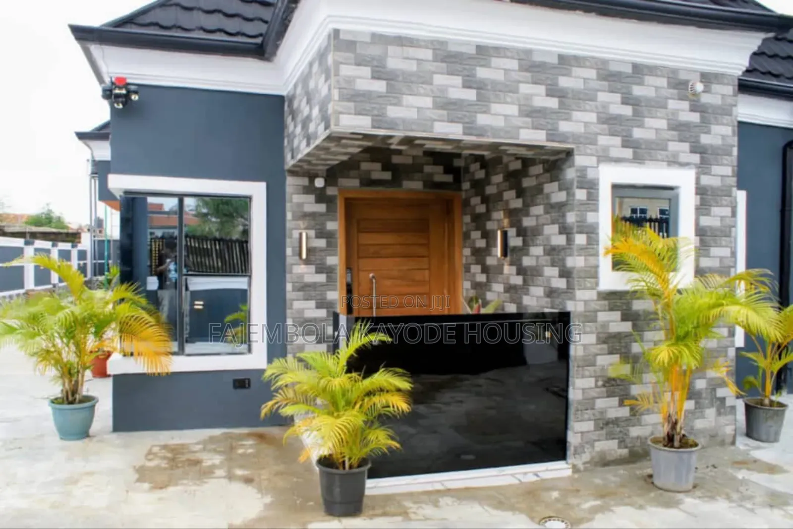 Furnished 3bdrm Bungalow in Ajila Road, Oluyole Estate for sale