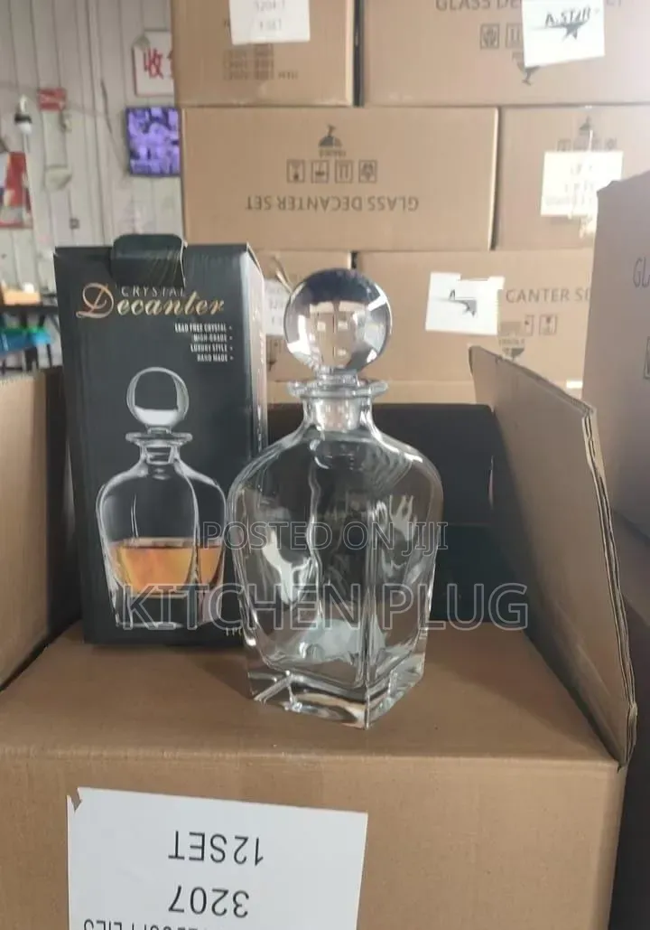 Lead-Free Crystal Decanter