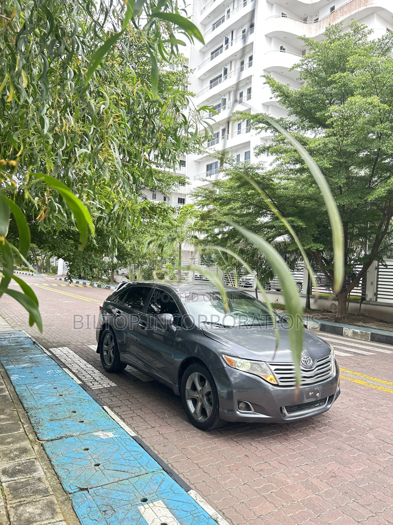 Toyota Venza V6 AWD 2010 Gray