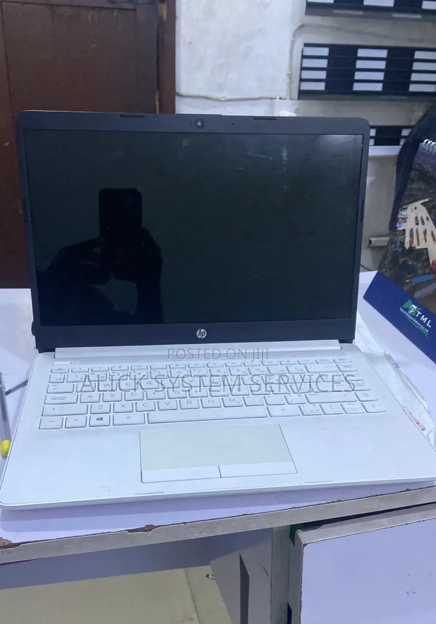 New Laptop HP ProBook 640 G3 8GB Intel Core i5 HDD+SSD 500GB