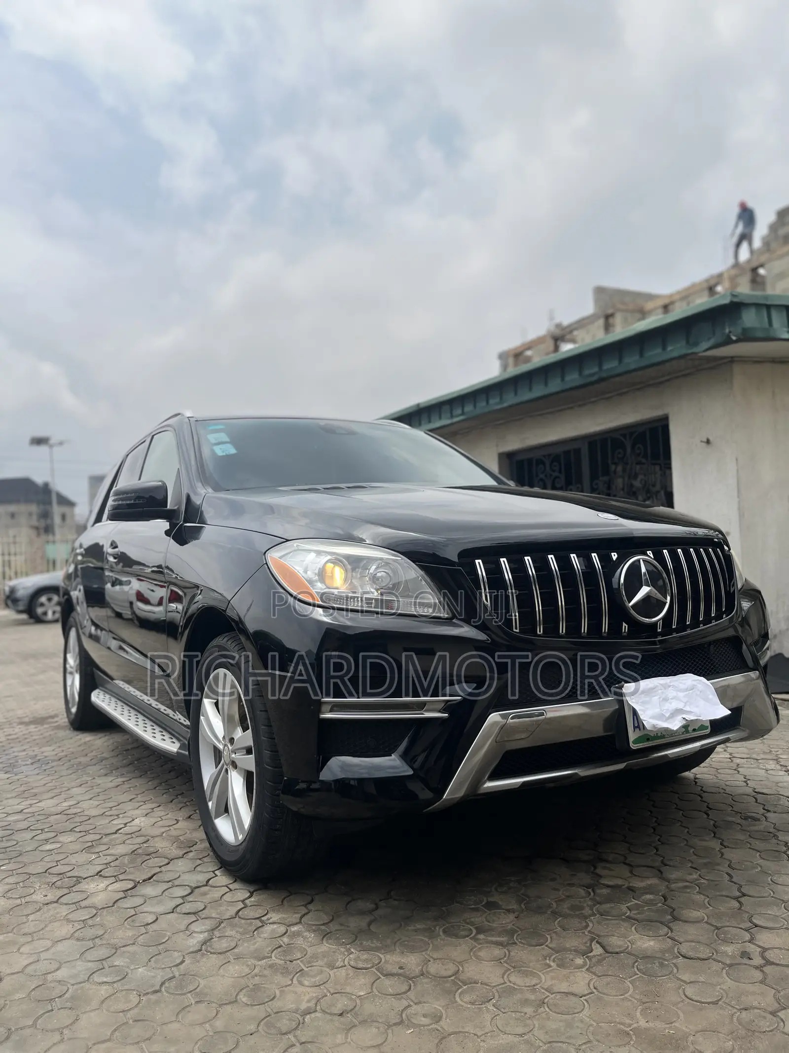 Mercedes-Benz M Class ML350 4MATIC 4dr SUV AWD (3.5L 6cyl 7A) 2015