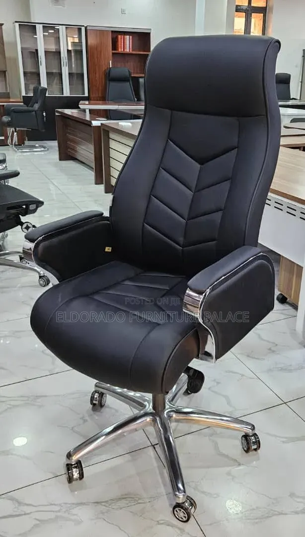 Quality Leather Executive Office Chair