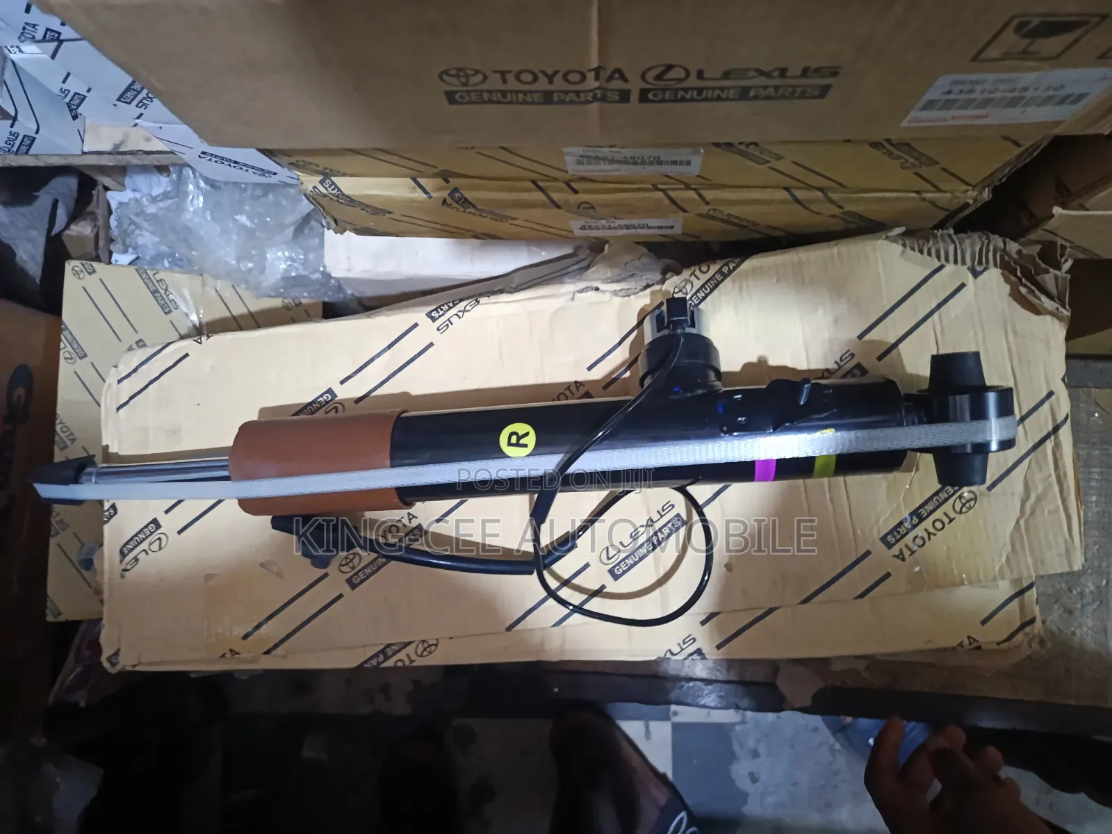 Oem Back Shock Absorber Lexus Rx350 2018-2026