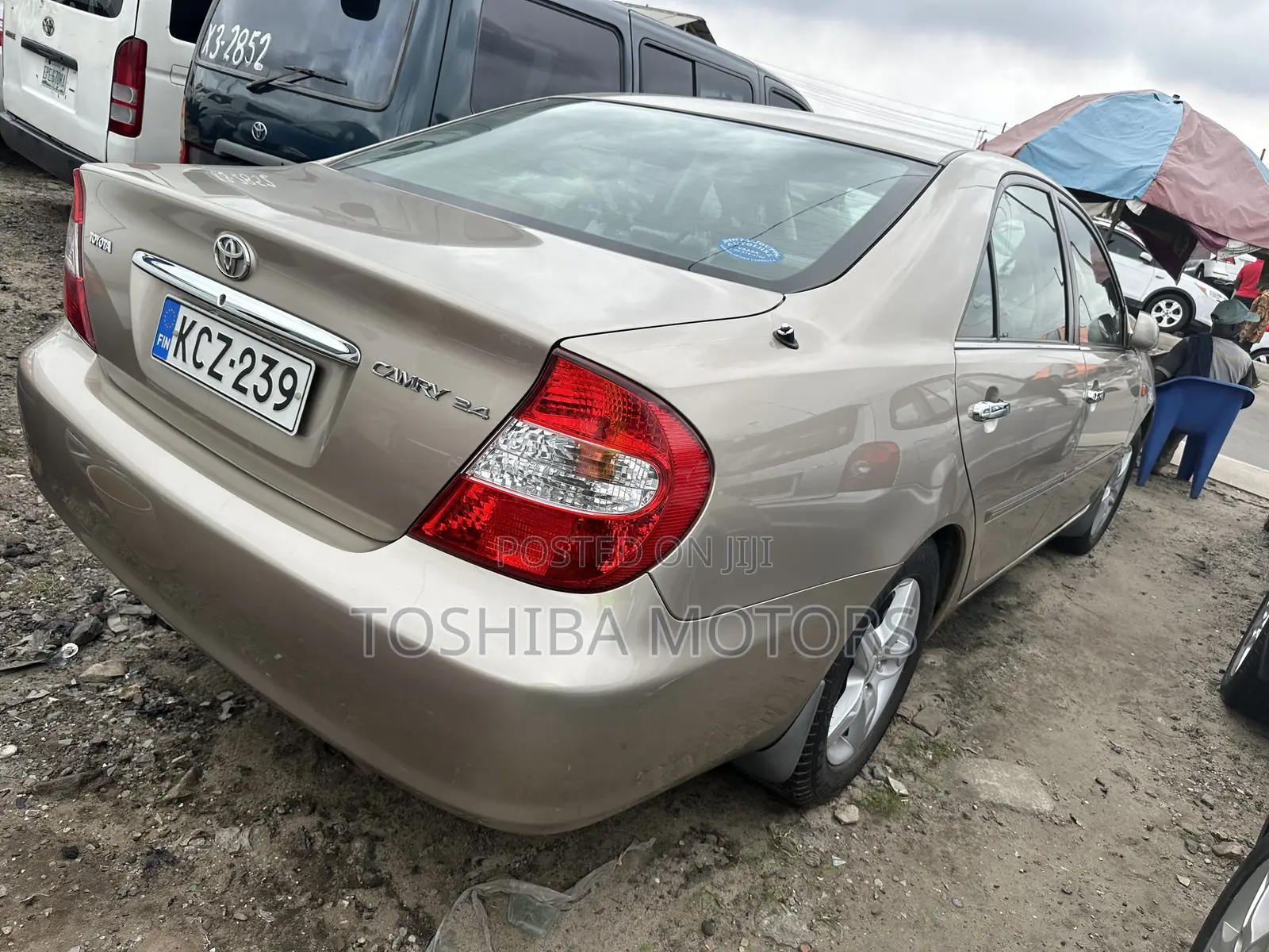 Toyota Camry LE 4dr Sedan (2.4L 4cyl 5A) 2006 Gold