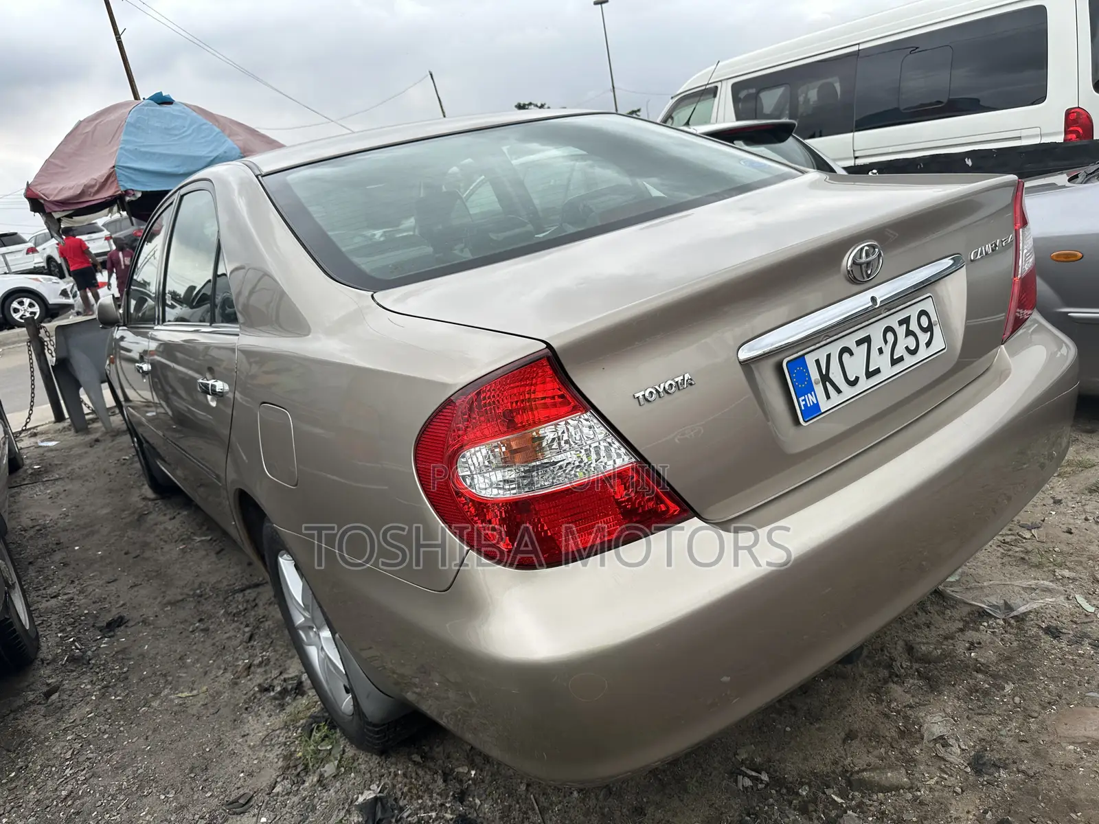 Toyota Camry LE 4dr Sedan (2.4L 4cyl 5A) 2006 Gold