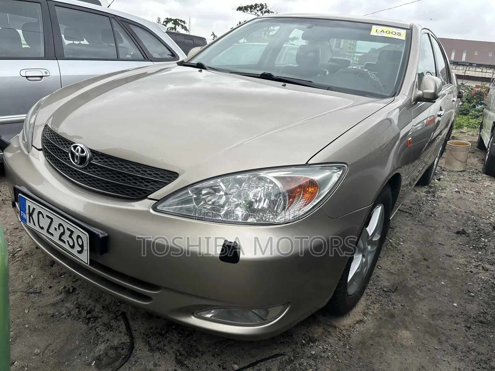 Toyota Camry LE 4dr Sedan (2.4L 4cyl 5A) 2006 Gold