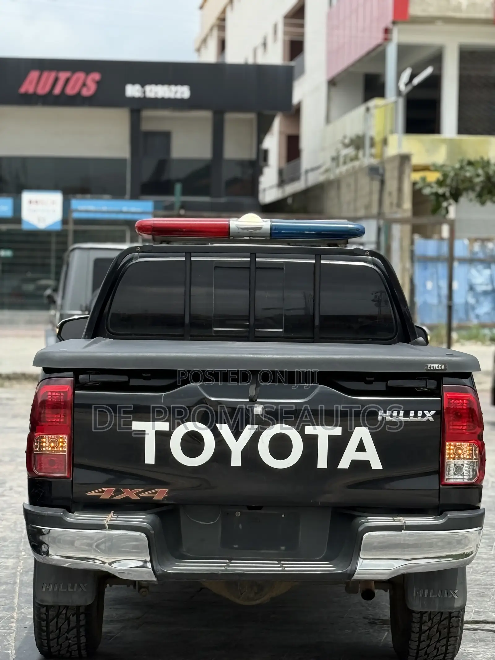 Toyota Hilux 2020 Black