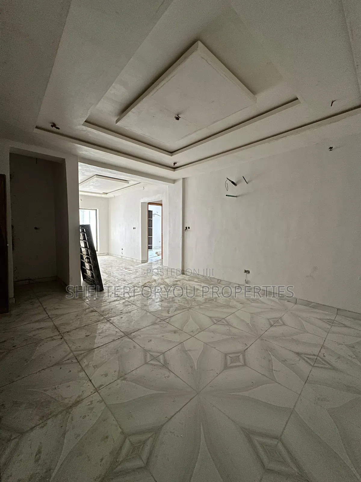 2bdrm Apartment in Lekki Phase 1 for sale