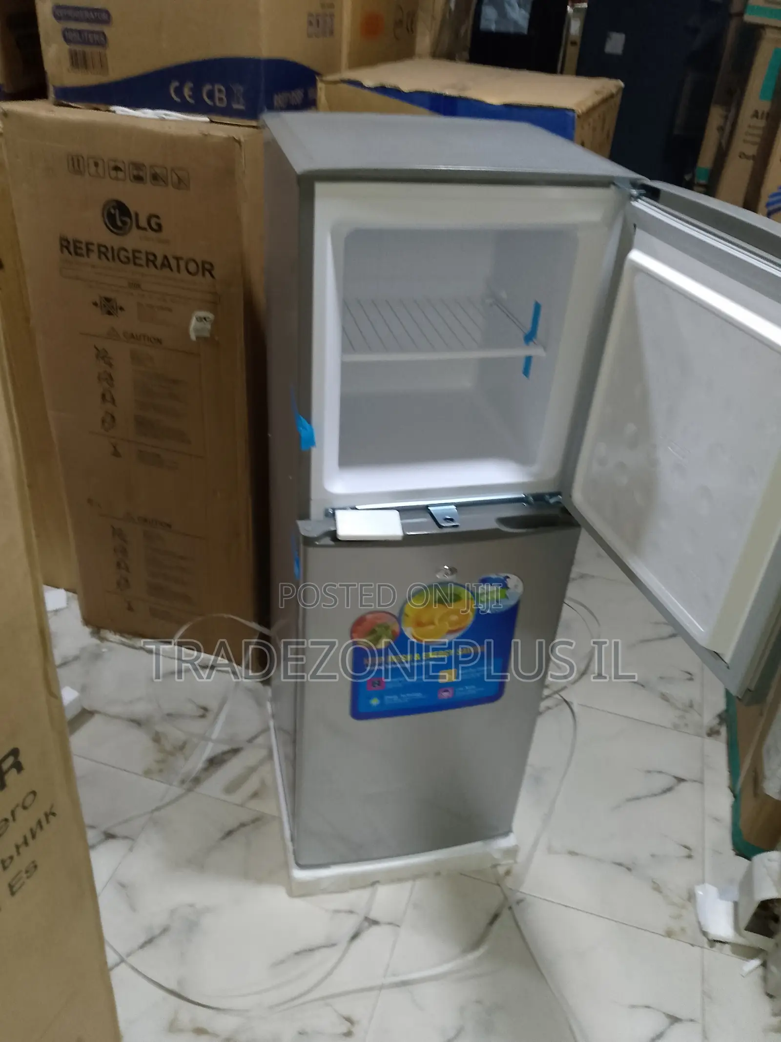 Polystar PDD-250DL Family Size Refrigerator