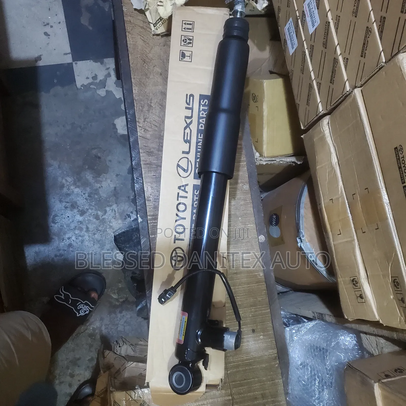 Original Back Shock Abserber Lx600 Sensor