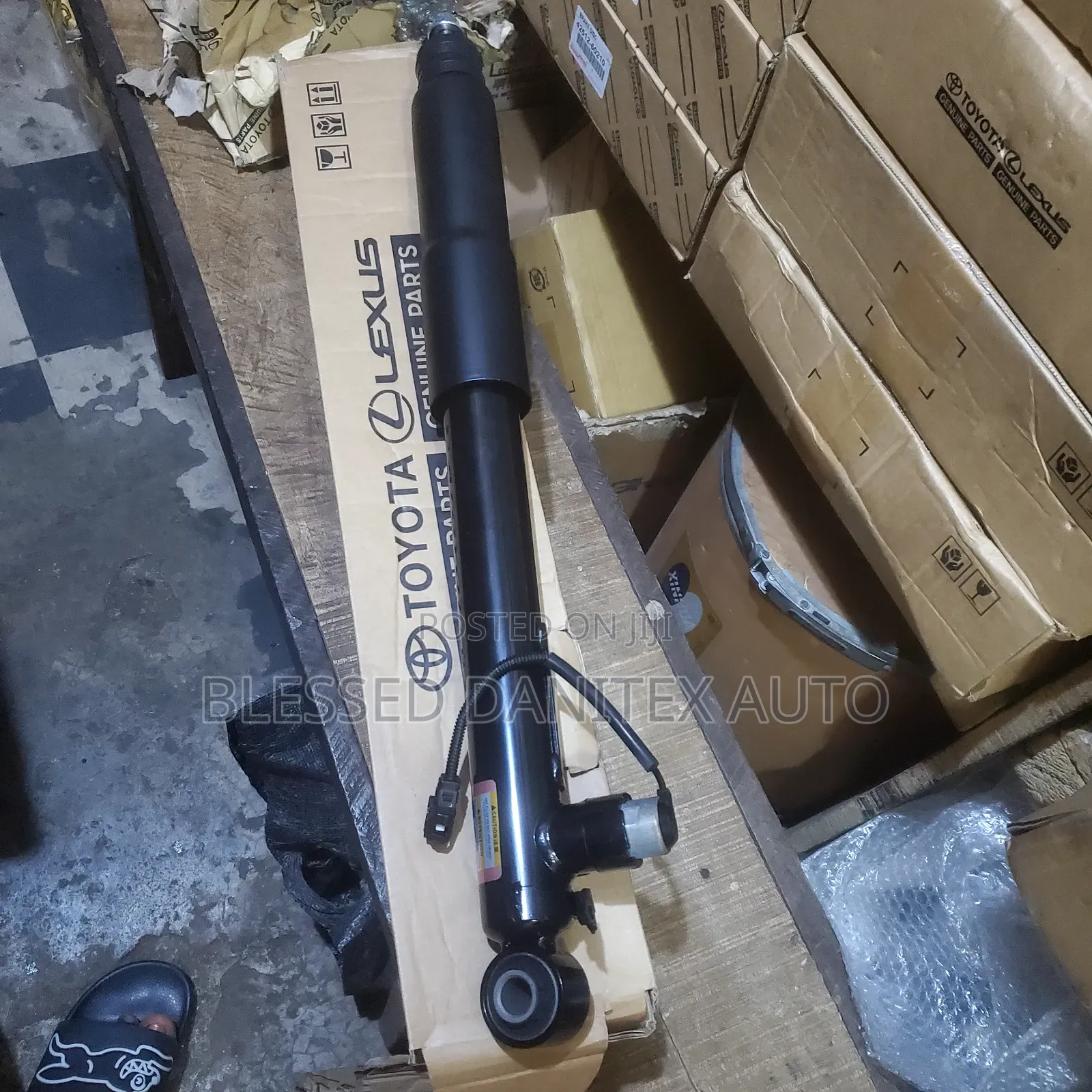 Original Back Shock Abserber Lx600 Sensor