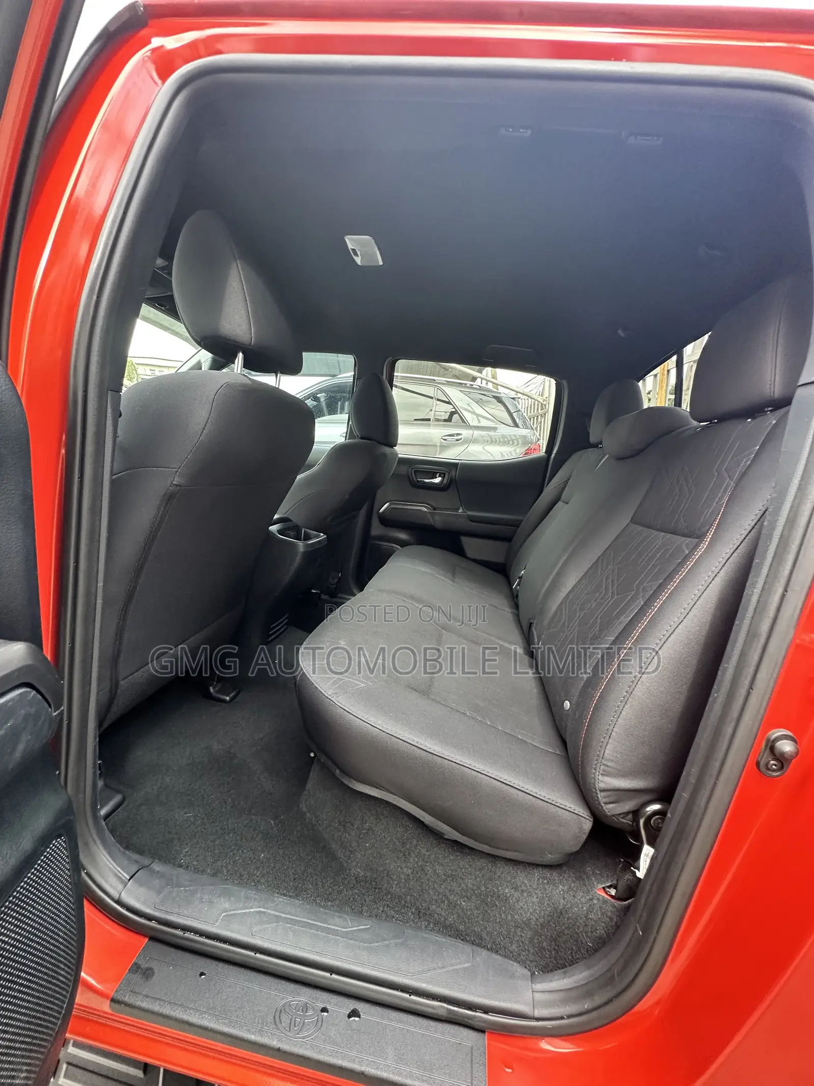 Toyota Tacoma 2017 Orange