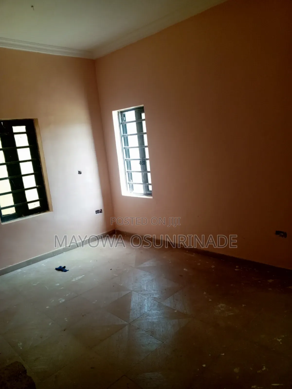 2bdrm Apartment in Ologuneru for rent