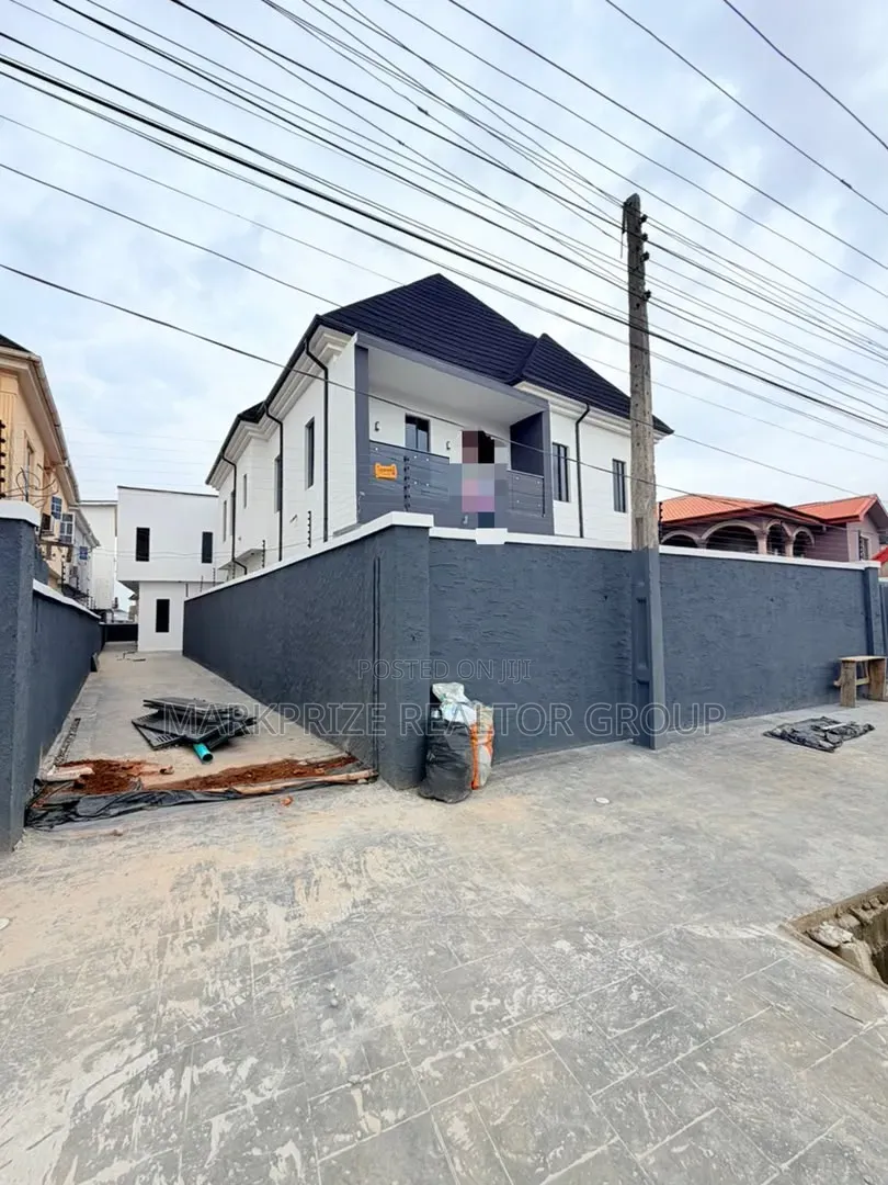 4bdrm Duplex in Magodo Gra Phase 1 for sale