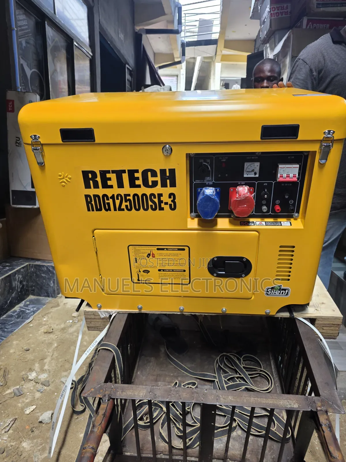 《》Brand New Retech Three Phase Diesel Soundproof Gen 10.5kva