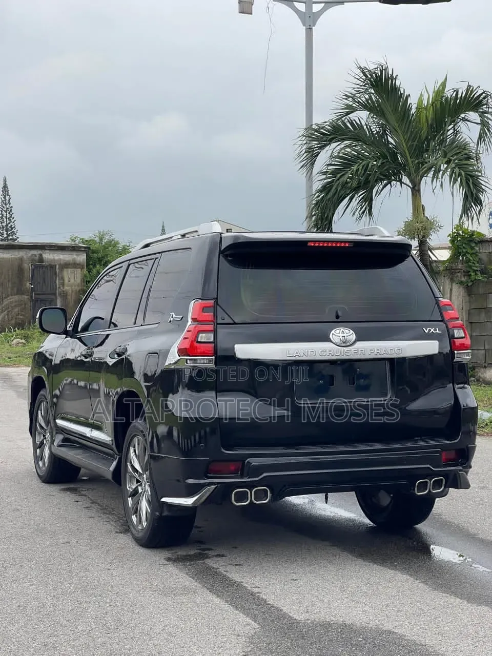 Toyota Land Cruiser Prado 2014 Black