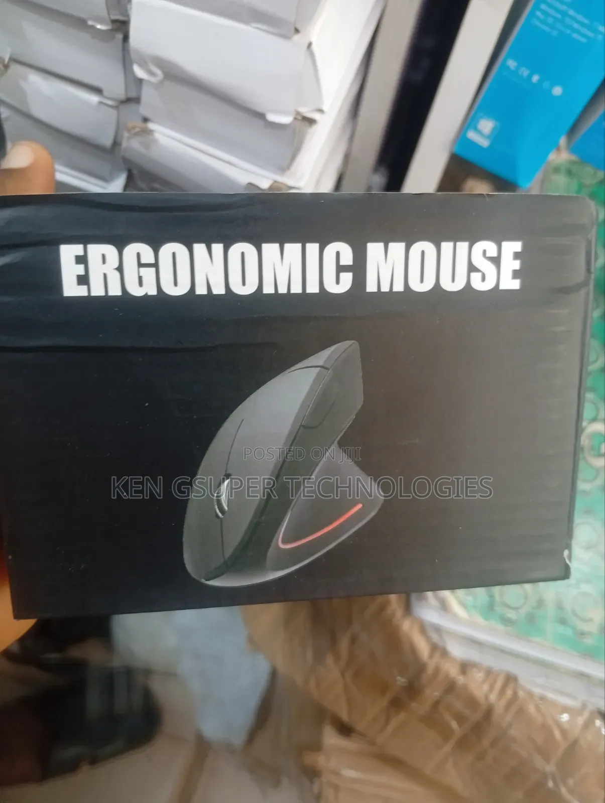 Ergonomic Wireless Mouse