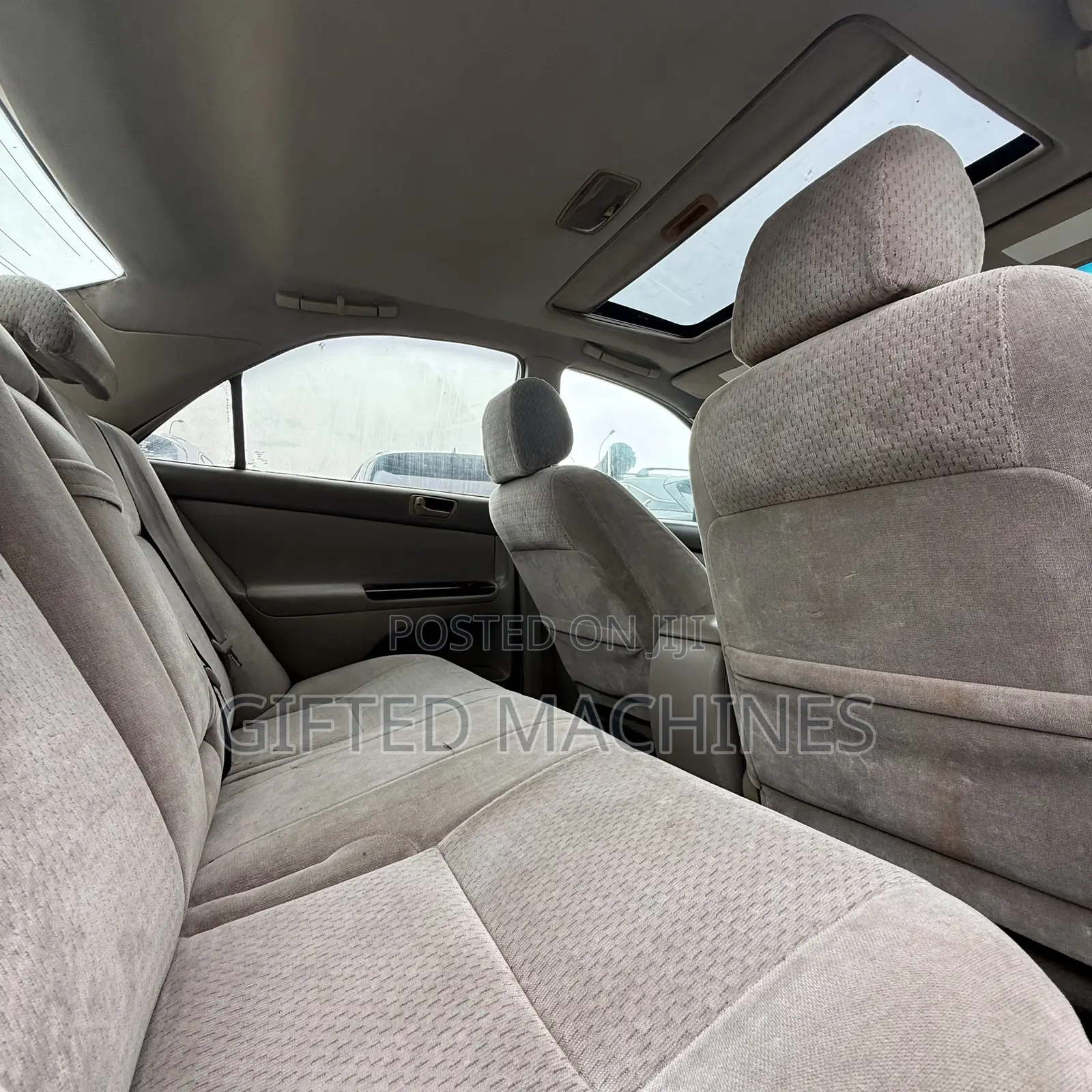 Toyota Camry LE 4dr Sedan (2.4L 4cyl 5M) 2003  Red 