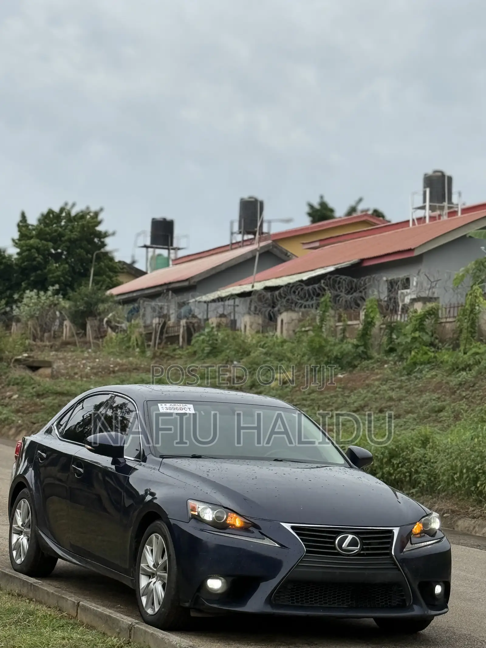 Lexus IS 2015 Blue
