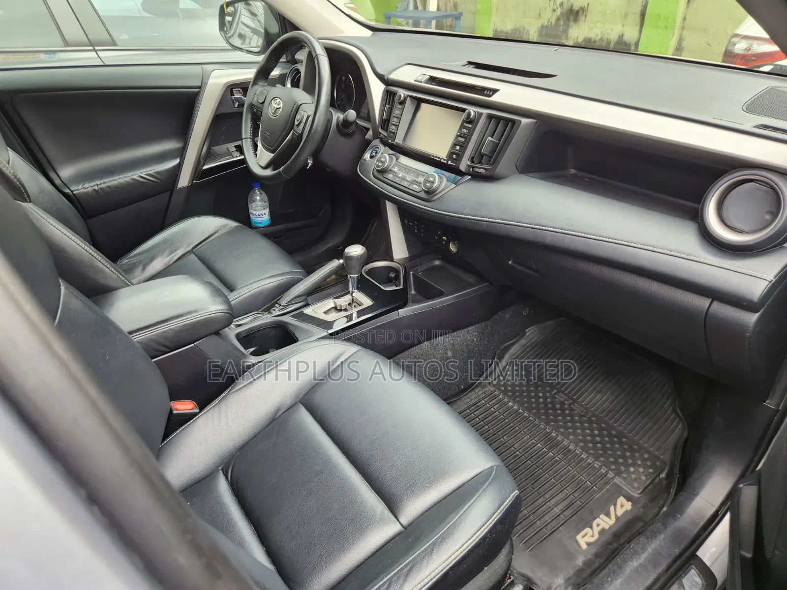Toyota RAV4 2017 Silver