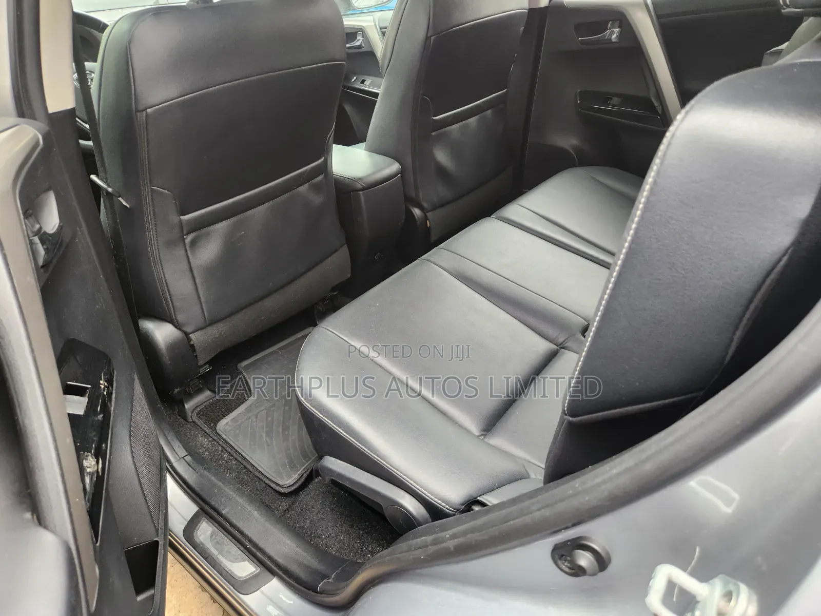 Toyota RAV4 2017 Silver