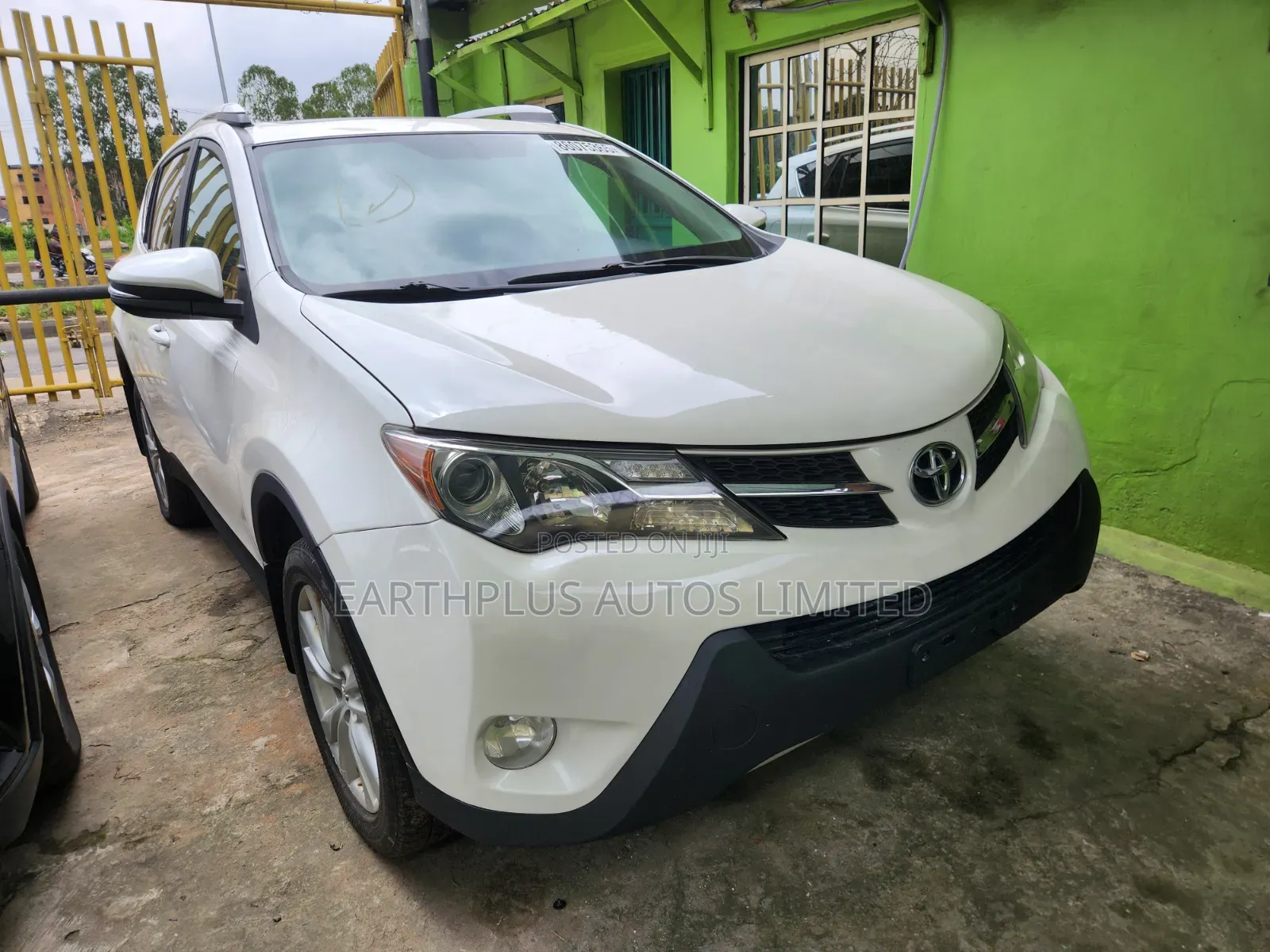Toyota RAV4 2015 White