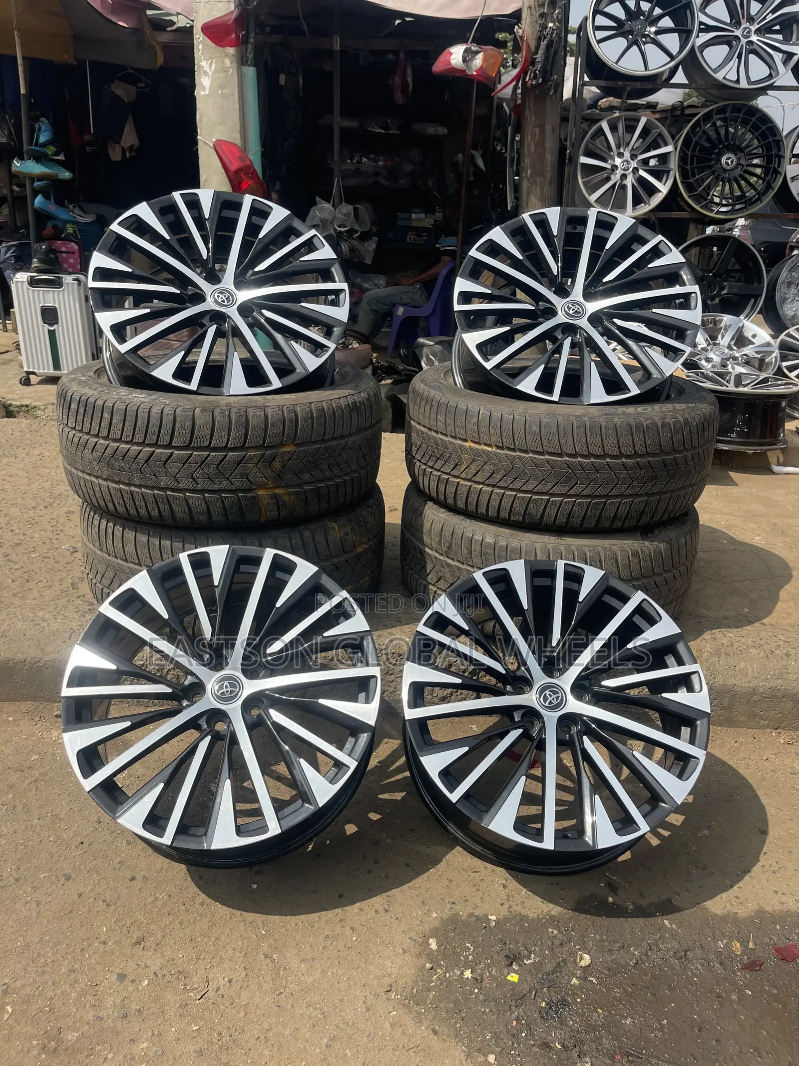 Set of 20-Inch Rim and Tire for 2017 Toyota Highlander, Lexus RX350