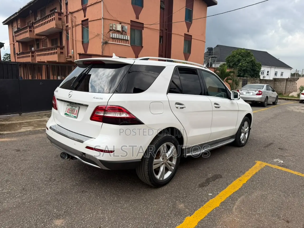 Mercedes-Benz M Class ML350 4MATIC 4dr SUV AWD (3.5L 6cyl 7A) 2015