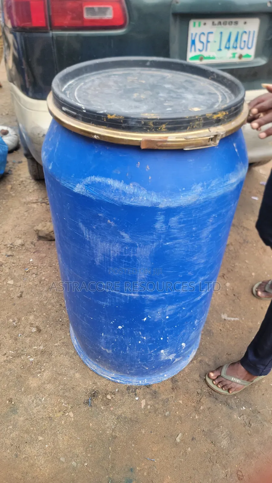 250 Litres Plastic Drum With Cover (Tight Lid)