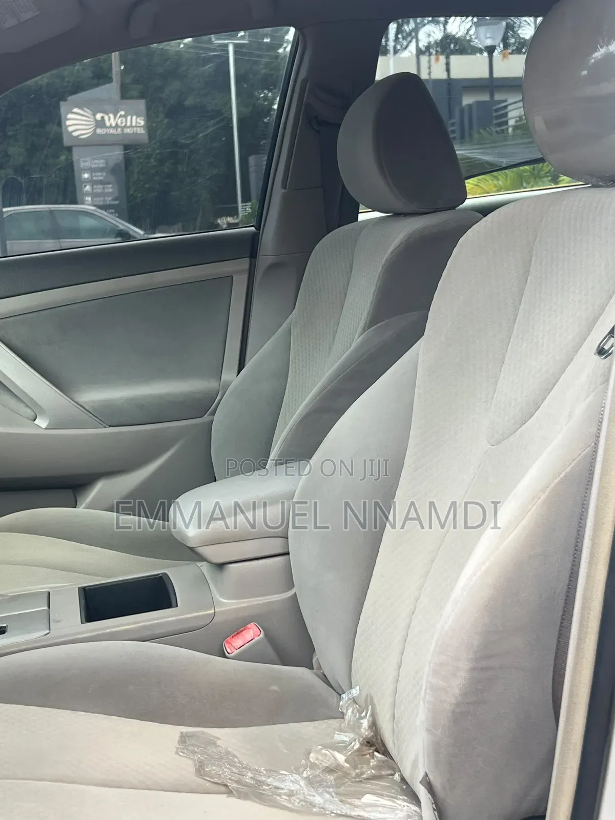 Toyota Camry LE 4dr Sedan (2.4L 4cyl 5A) 2008