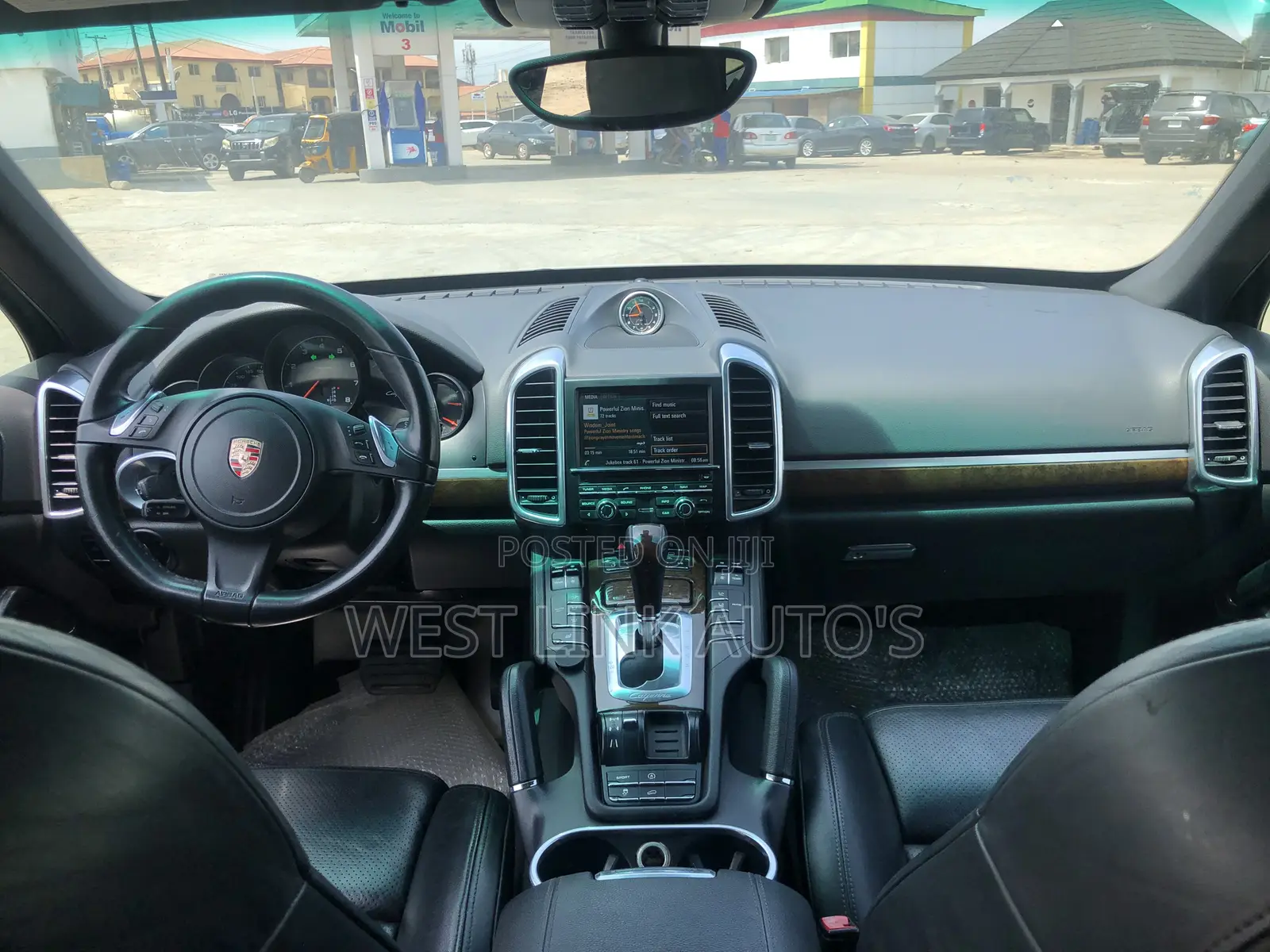 Porsche Cayenne GTS 4dr SUV AWD (3.6L 6cyl Turbo 8A) 2015 Silver