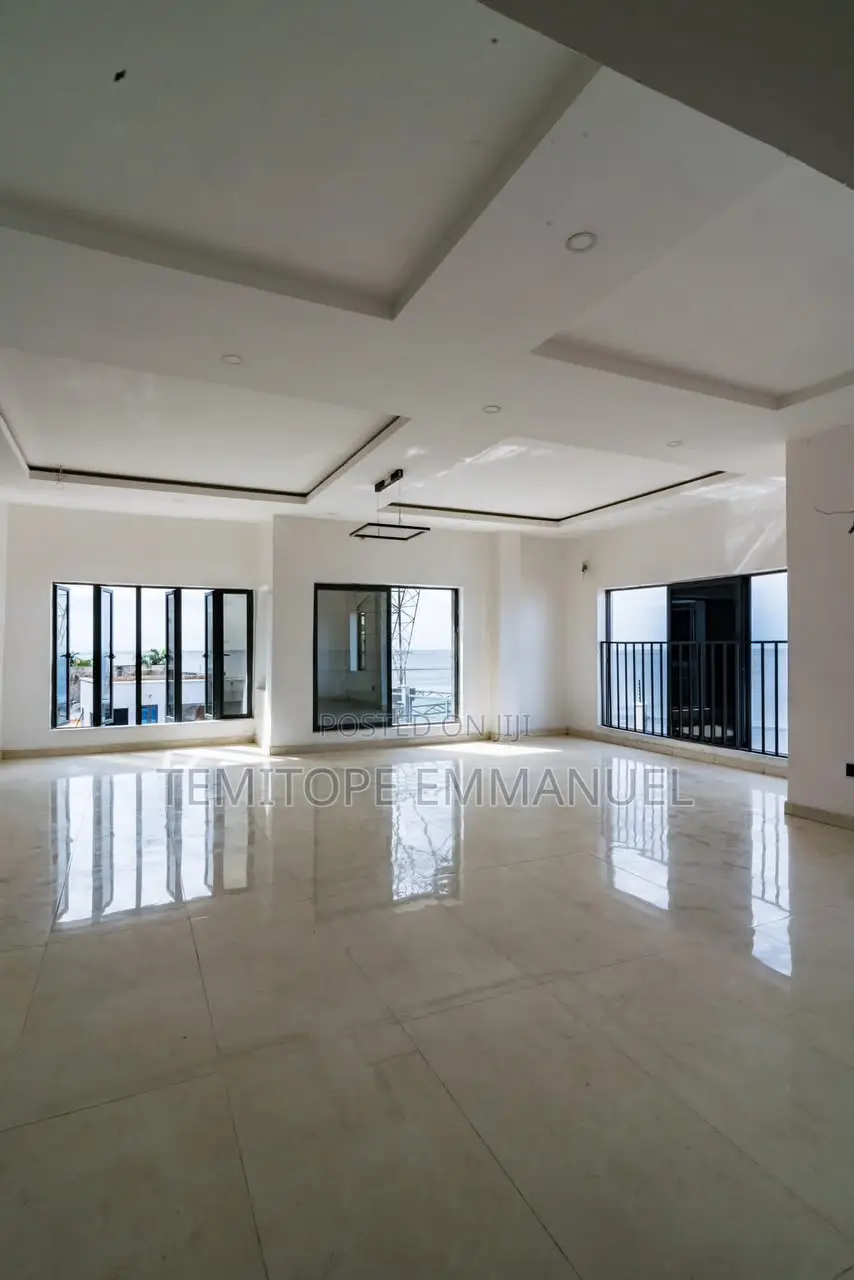 Furnished 3bdrm Apartment in Banana Island for rent