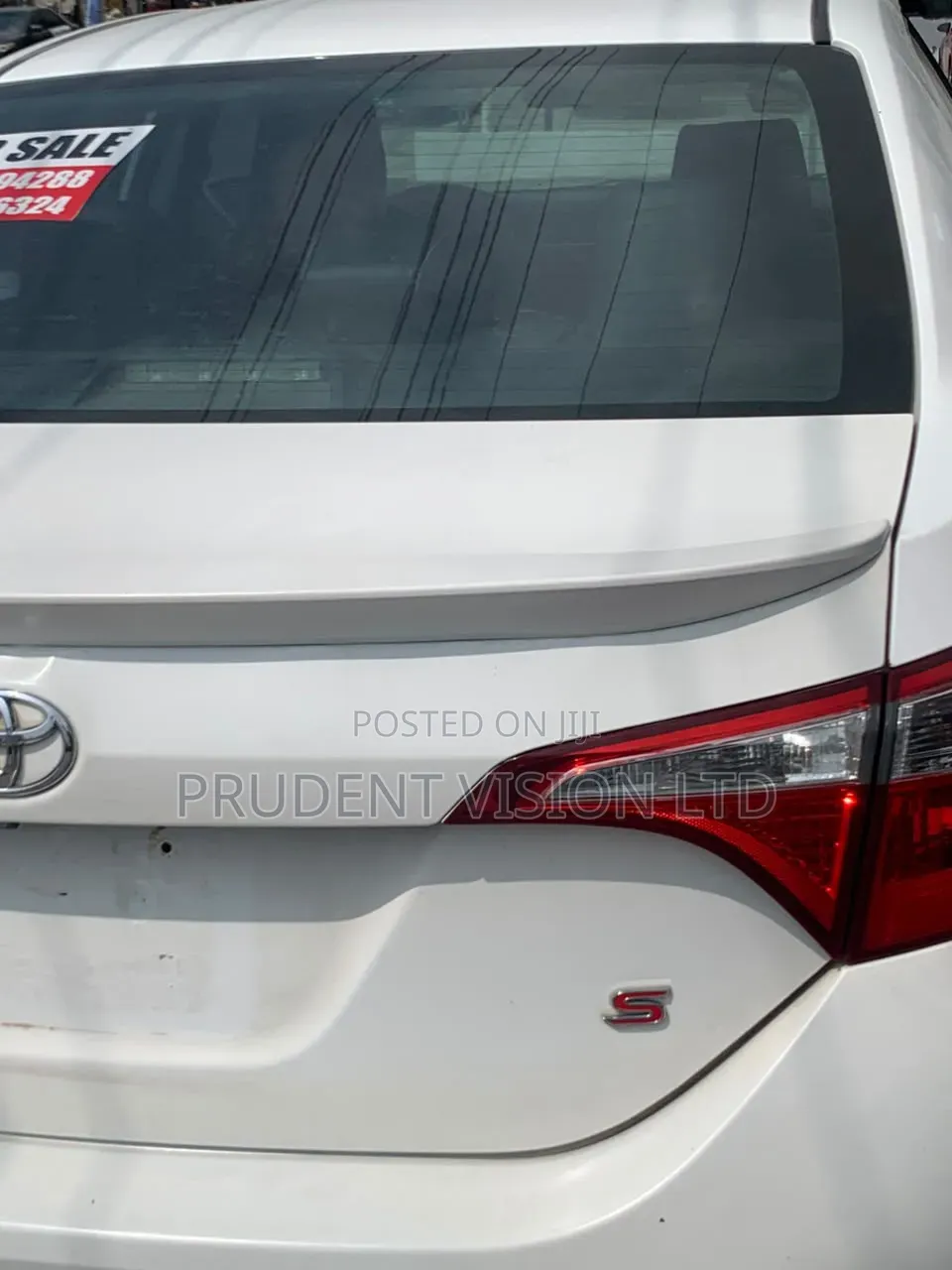 Toyota Corolla L 4dr Sedan (1.8L 4cyl 4A) 2014 White