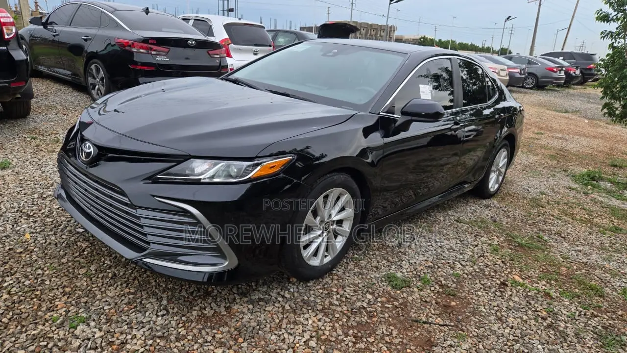 Toyota Camry LE 2022 Black