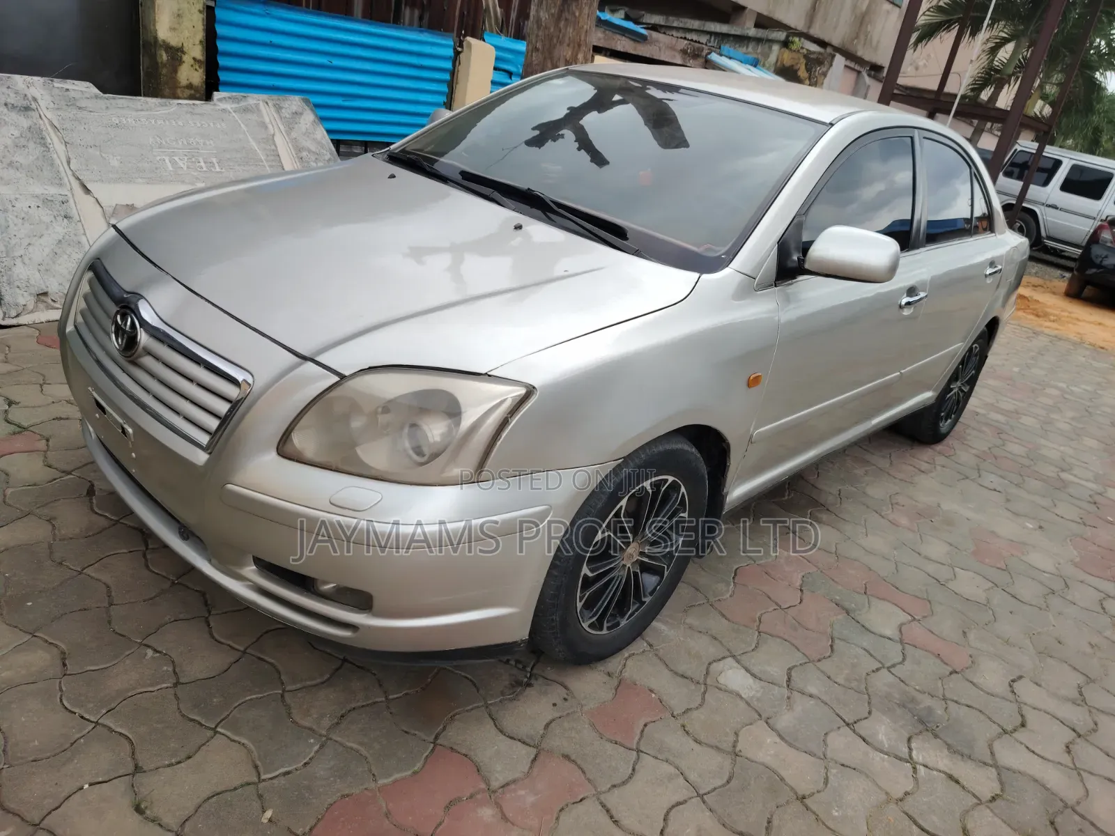 Toyota Avensis 2004 Silver