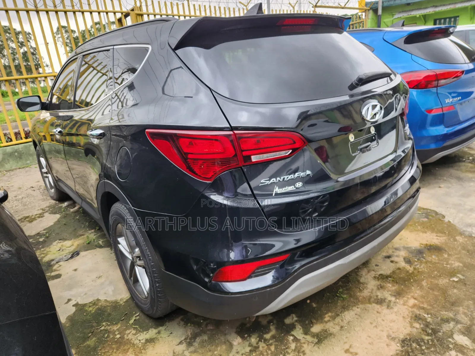 Hyundai Santa Fe 2018 Black