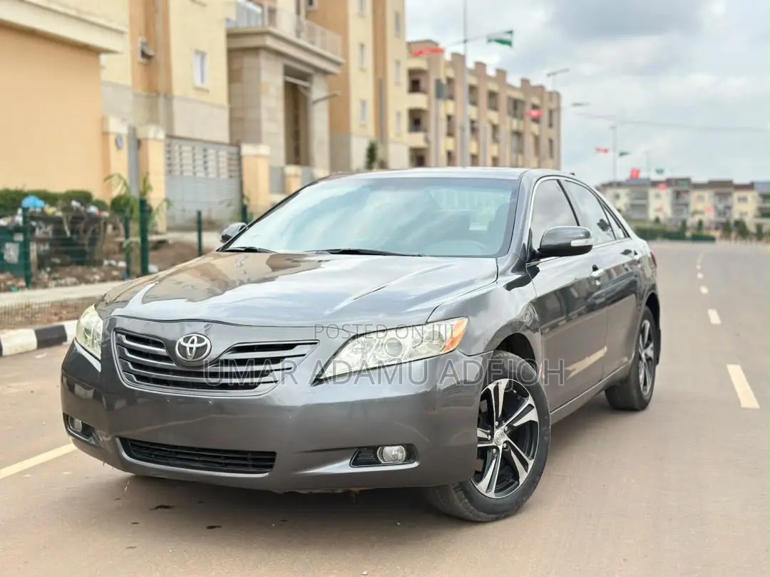 Toyota Camry 2008 Gray