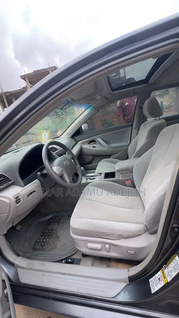 Toyota Camry 2008 Gray