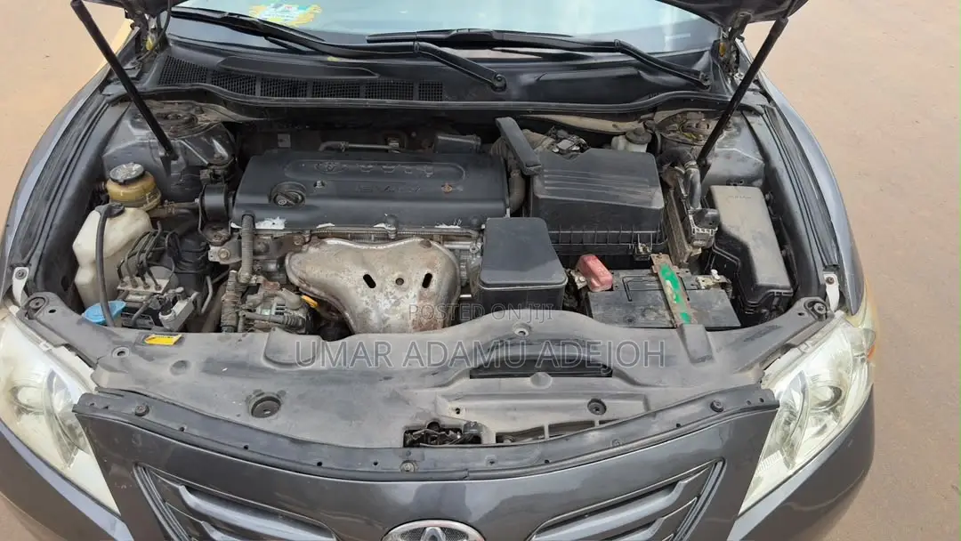 Toyota Camry 2008 Gray
