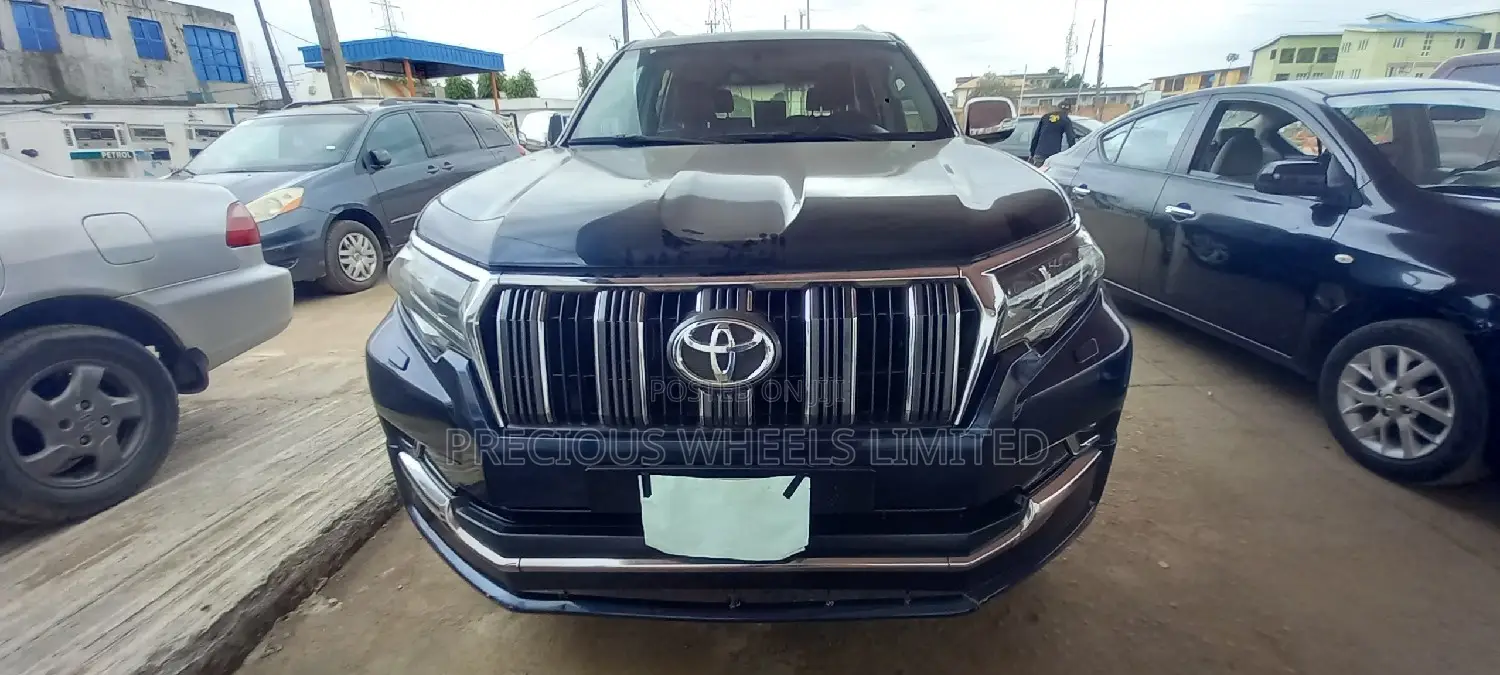 Toyota Land Cruiser Prado 2020 Blue